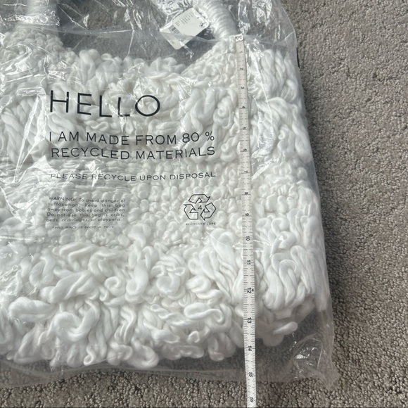 Free People Oslo Tote Bag Cream Bohemian Fringe Knitted Yarn Purse NWT - Picture 11 of 11